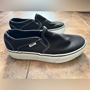 Vans Classic Slip-on Sneakers